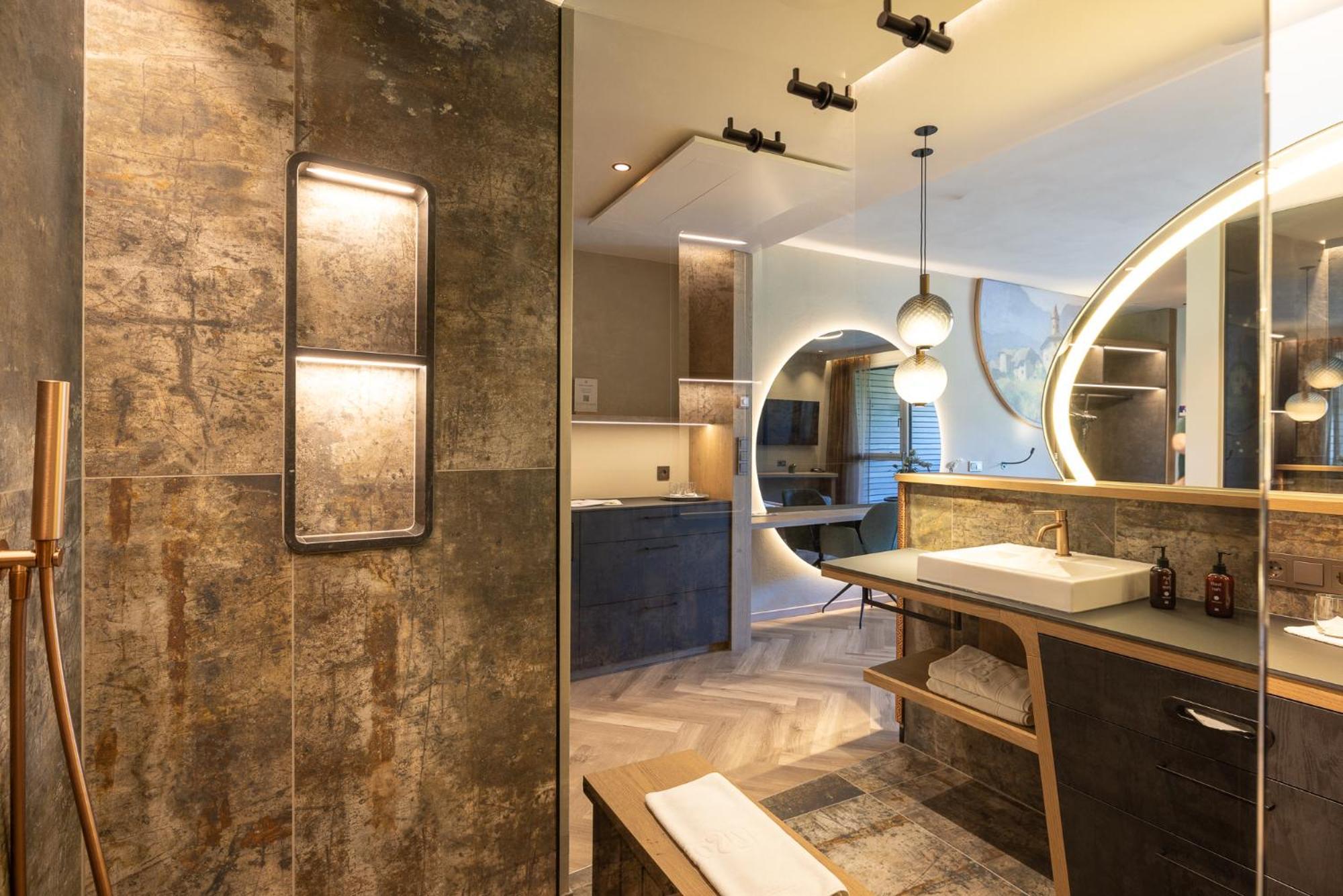 Gartenhotel Moser Appiano Sulla Strada Del Vino Bilik gambar