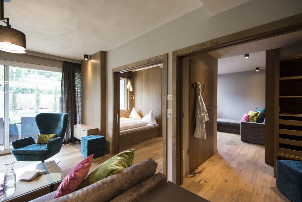 Gartenhotel Moser Appiano Sulla Strada Del Vino Luaran gambar